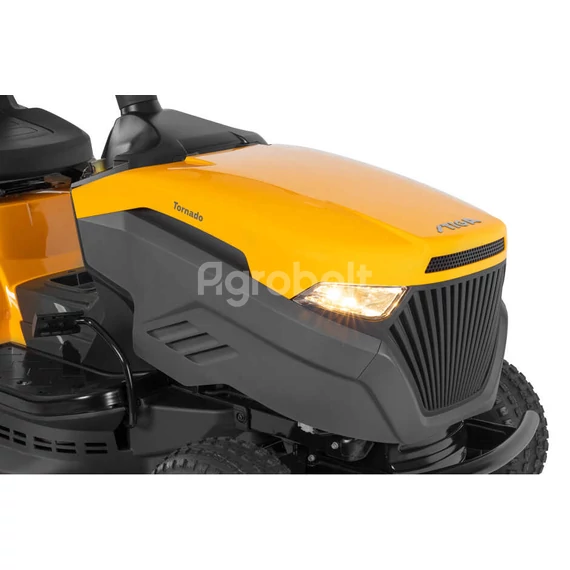 Stiga Odalkidobós fűnyíró traktor Tornado 398M részletek